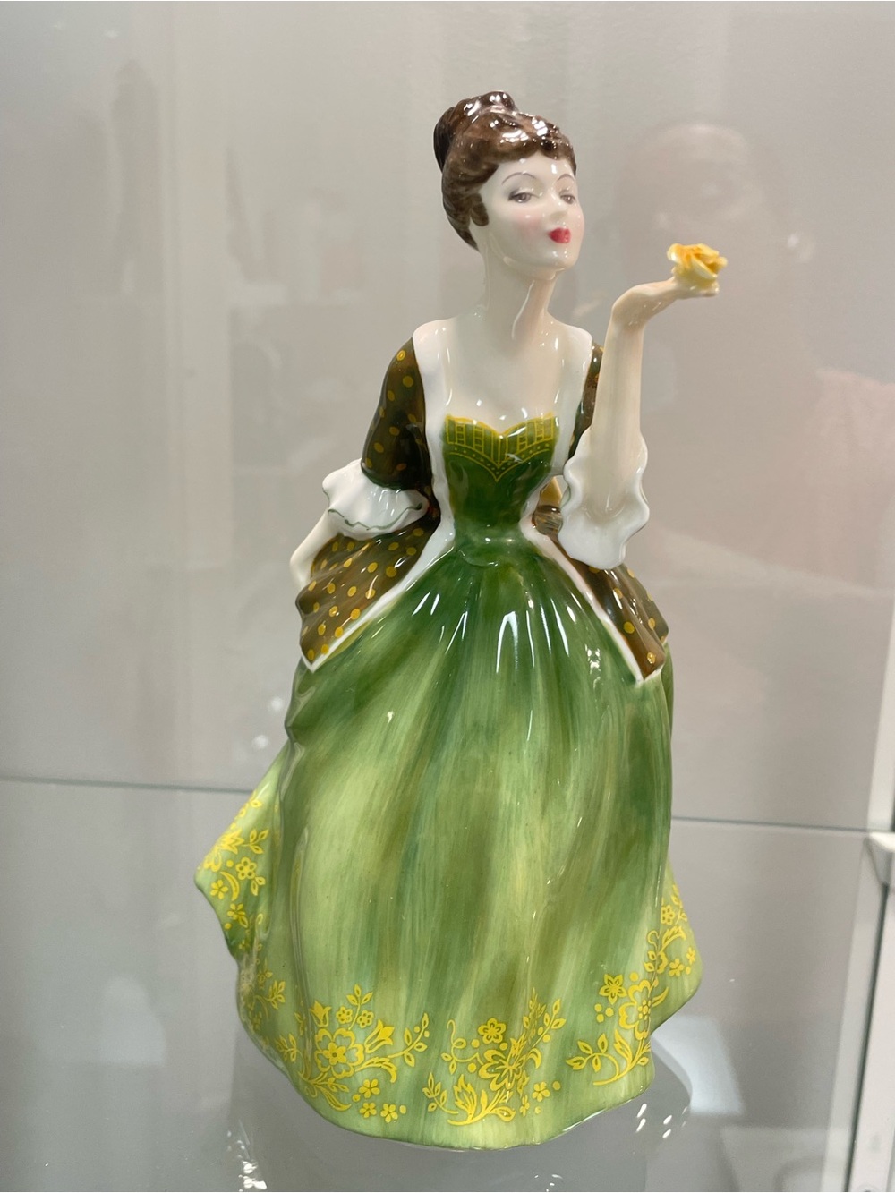 Royal Doulton “Fleur”